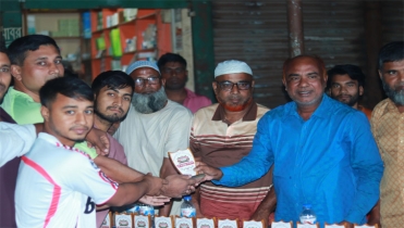 আদমদীঘির ছাতিয়ানগ্রামে কারা নির্যাতিত ১৯ নেতাকর্মীকে সংবর্ধনা